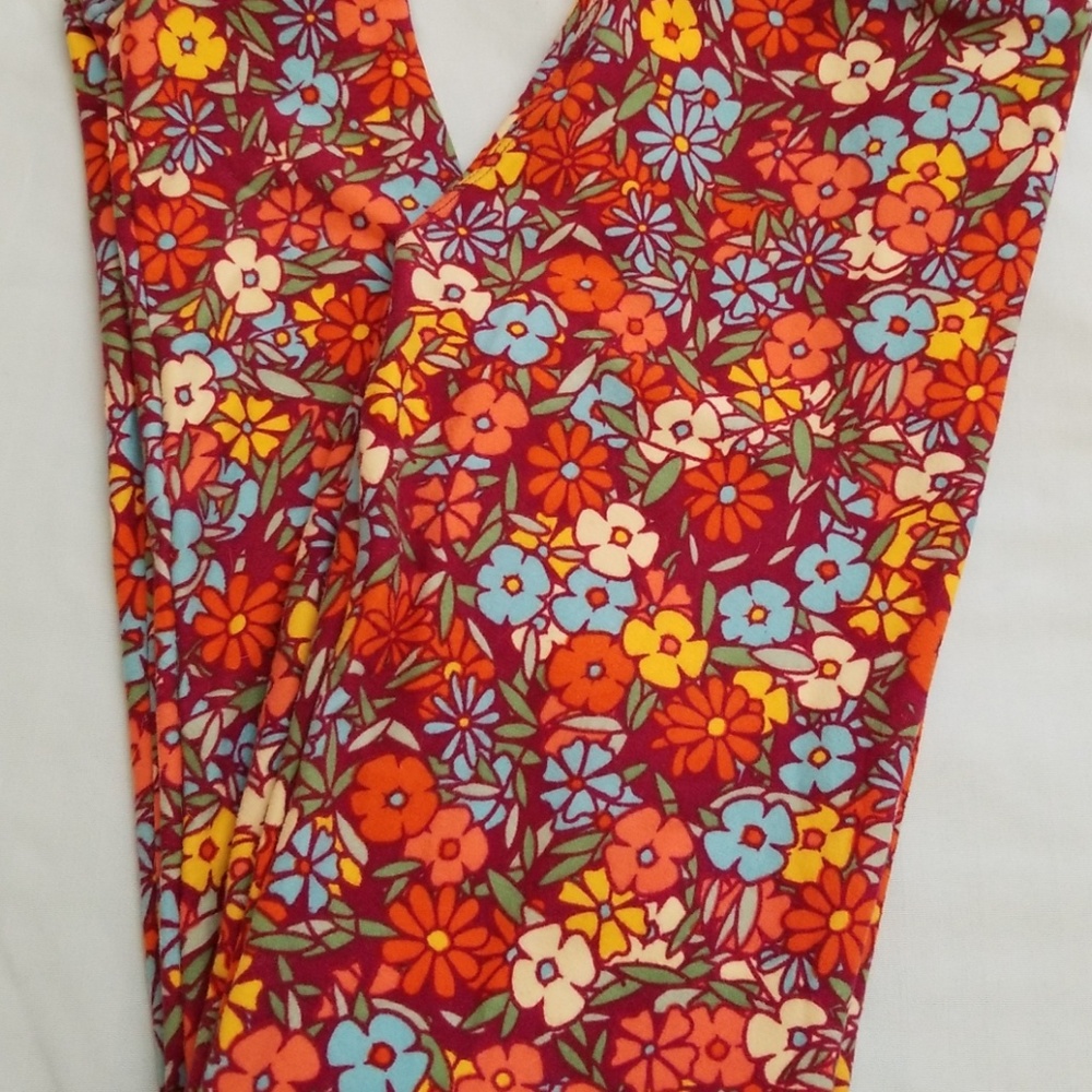 Lularoe TWEEN Fun Floral Leggings